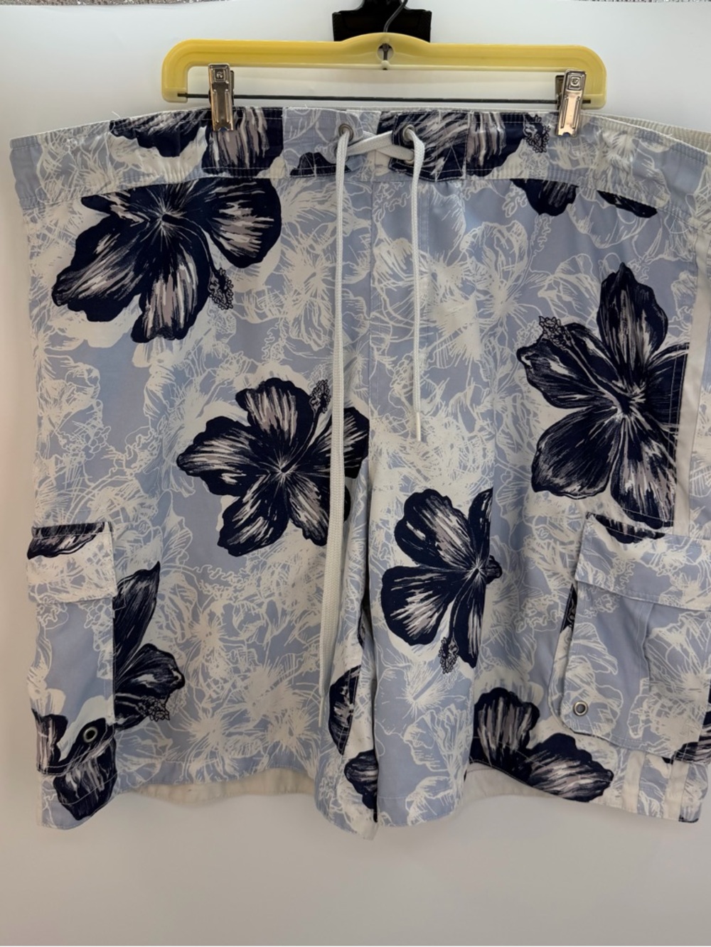 Mossimo Supply Co Hibiscus Floral Board Shorts Blue White Size XXL